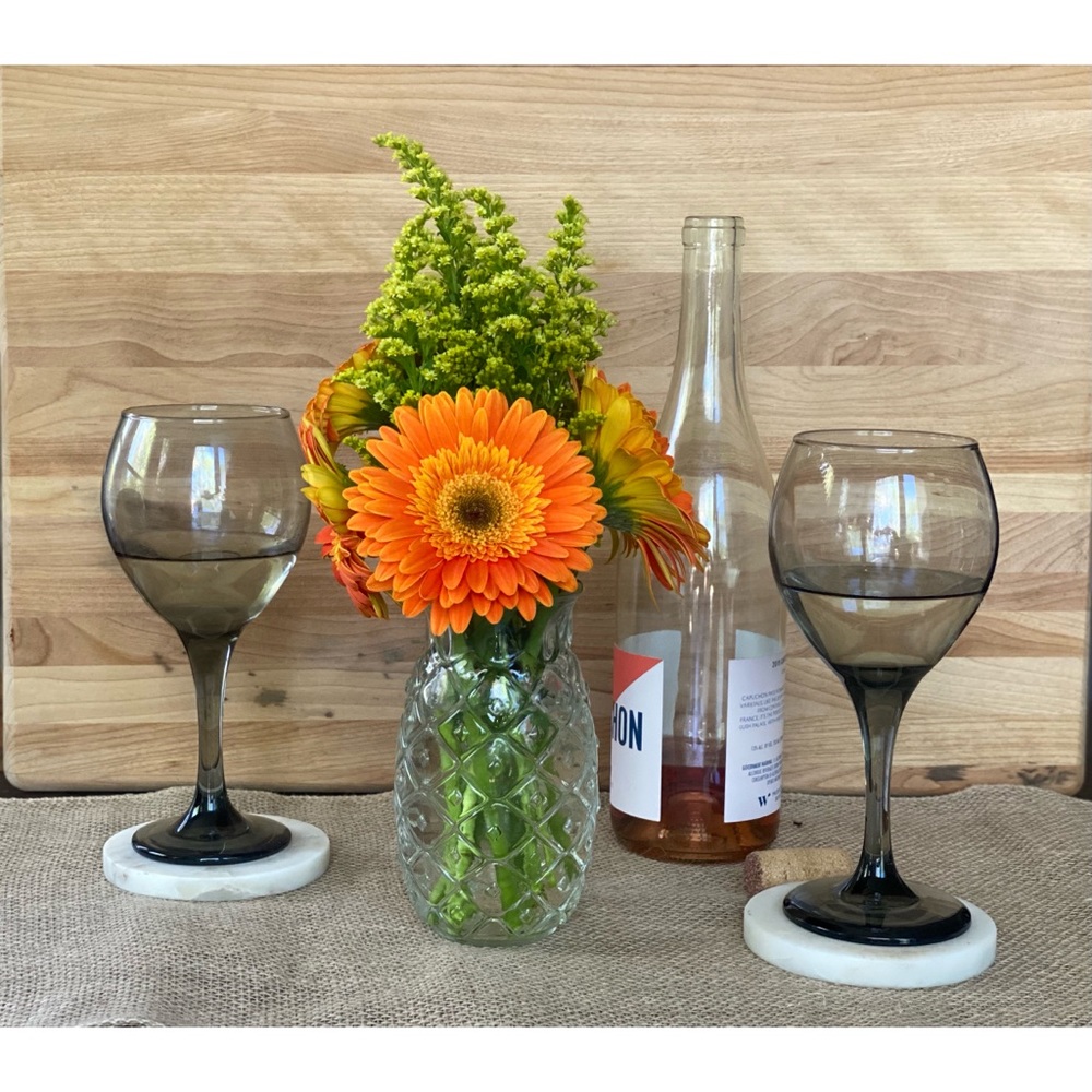 Unique Vintage Style Smoke Black Wine Glass Set
